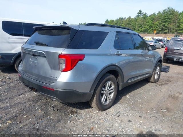 2021 FORD EXPLORER XLT 4
