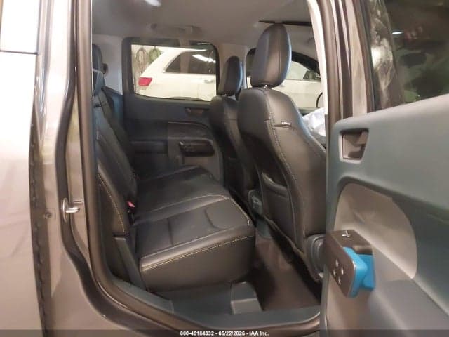 2026 FORD MAVERICK LOBO STANDARD 8