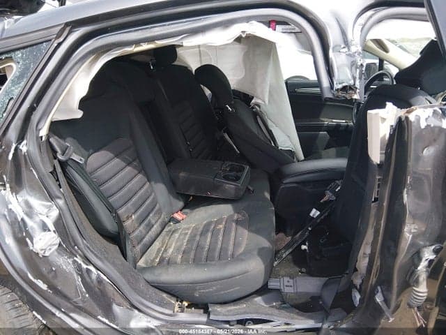 2017 FORD FUSION SE 8