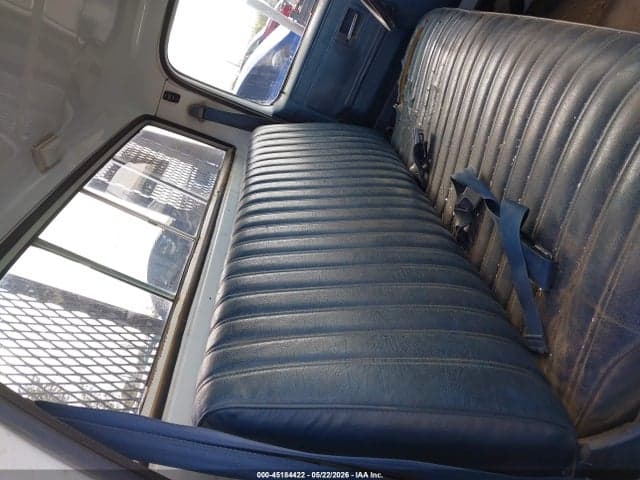 1985 CHEVROLET C20 8