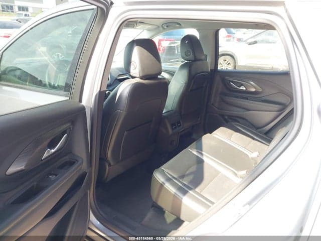 2024 GMC TERRAIN FWD SLT 8