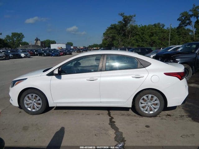 2020 HYUNDAI ACCENT SE 14
