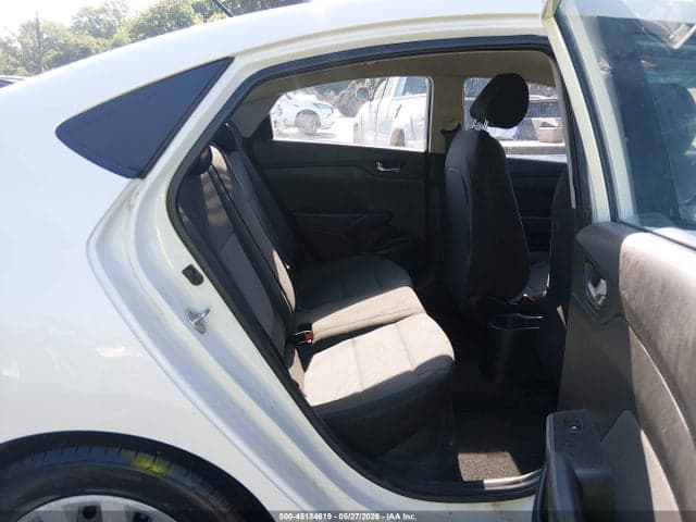 2020 HYUNDAI ACCENT SE 8