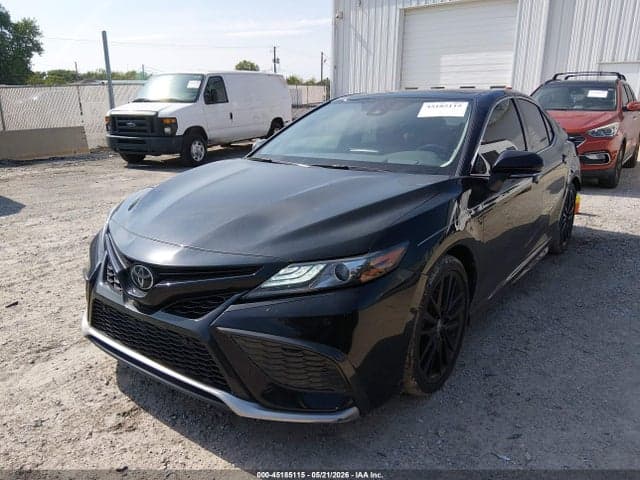 2022 TOYOTA CAMRY XSE 2