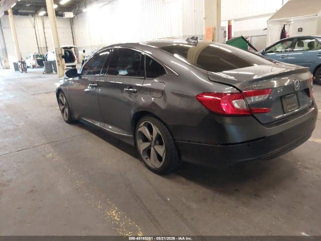2018 HONDA ACCORD TOURING 3