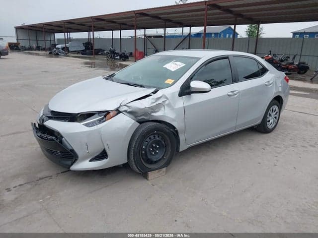 2017 TOYOTA COROLLA LE 2