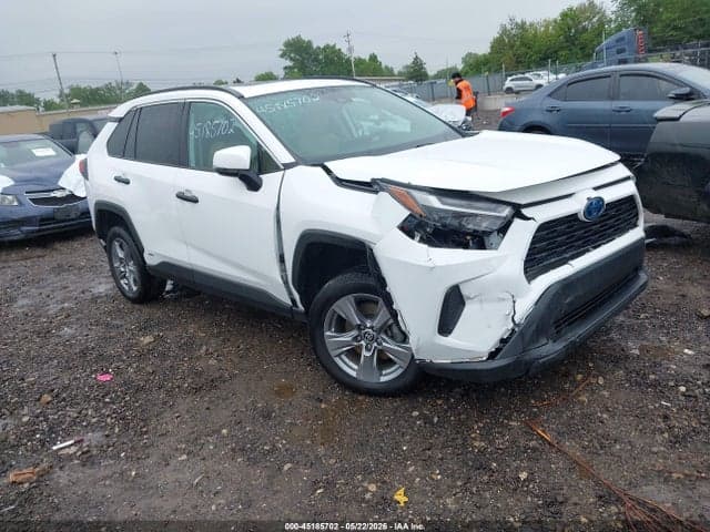 2023 TOYOTA RAV4 HYBRID XLE