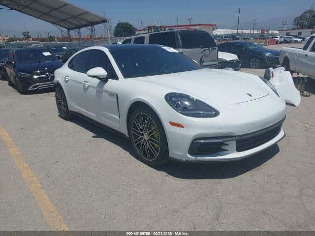 2018 PORSCHE PANAMERA E-HYBRID