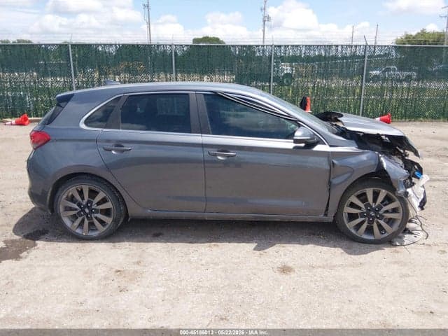 2018 HYUNDAI ELANTRA GT SPORT 12