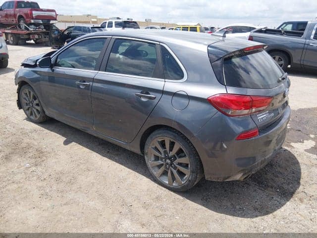 2018 HYUNDAI ELANTRA GT SPORT 3