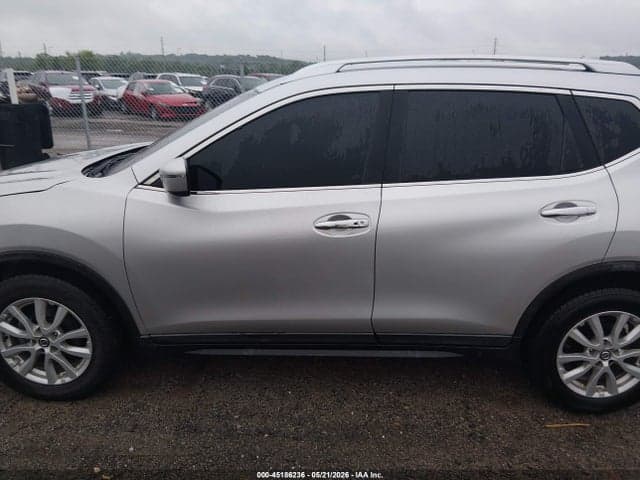 2020 NISSAN ROGUE SV FWD 14
