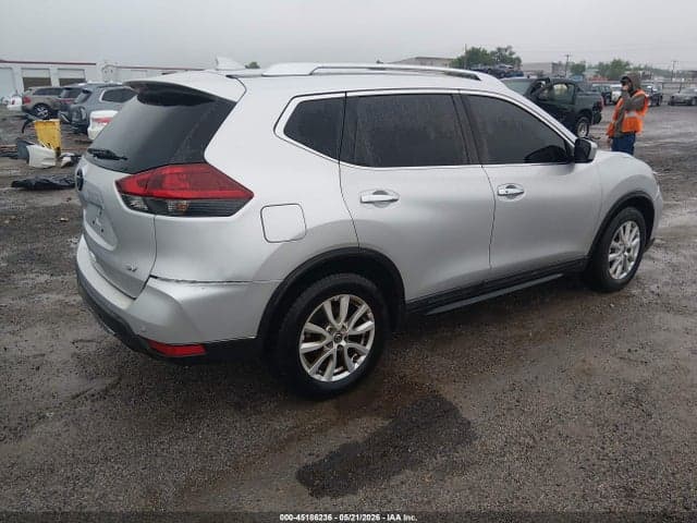 2020 NISSAN ROGUE SV FWD 4
