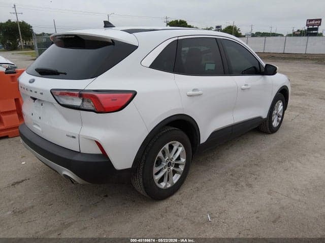 2020 FORD ESCAPE SE 4