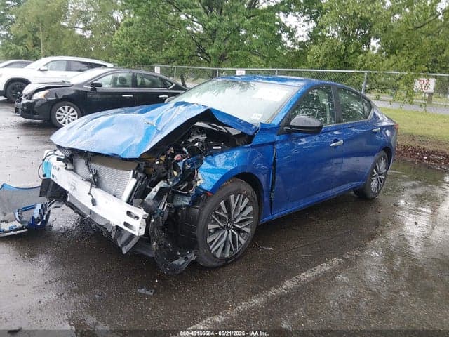 2025 NISSAN ALTIMA SV FWD 2