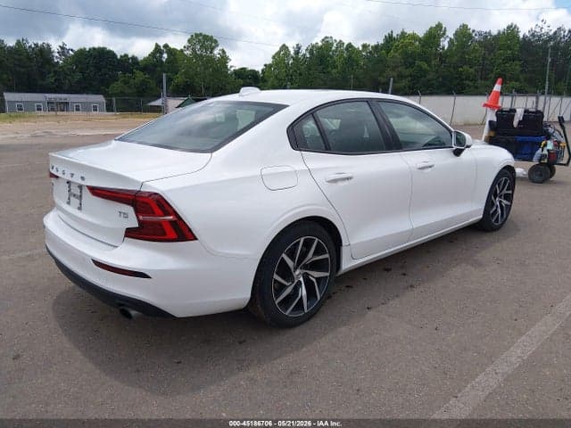 2020 VOLVO S60 MOMENTUM 4