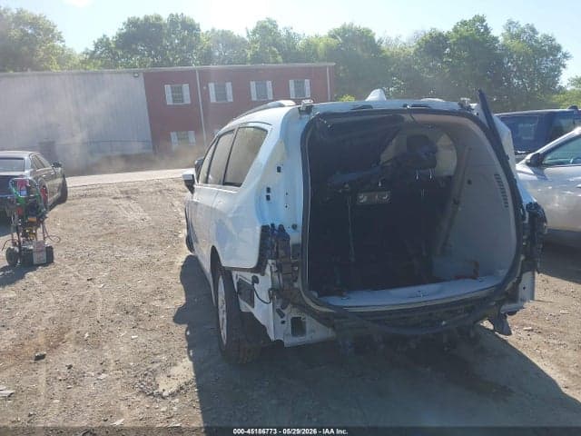 2020 CHRYSLER VOYAGER LXI 3