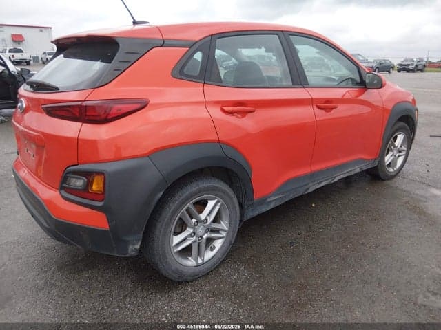 2020 HYUNDAI KONA SE 4