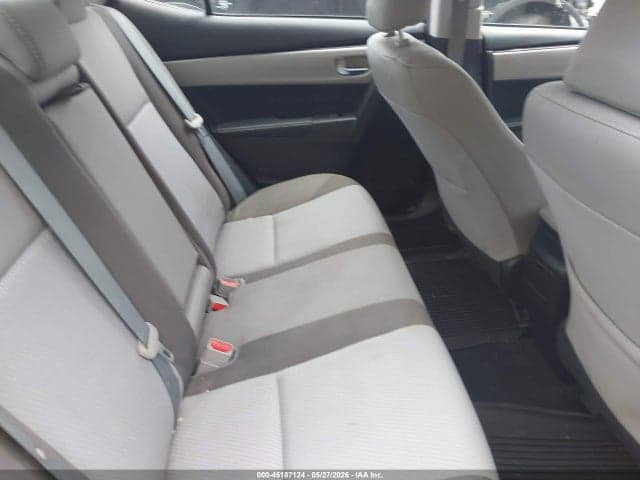 2017 TOYOTA COROLLA LE 8