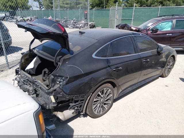 2020 HYUNDAI SONATA LIMITED 4