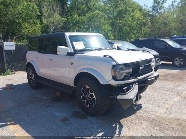 2025 FORD BRONCO OUTER BANKS 1