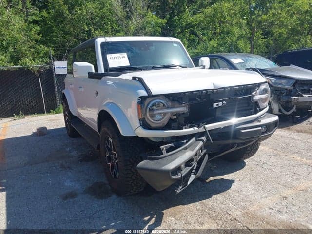 2025 FORD BRONCO OUTER BANKS 6