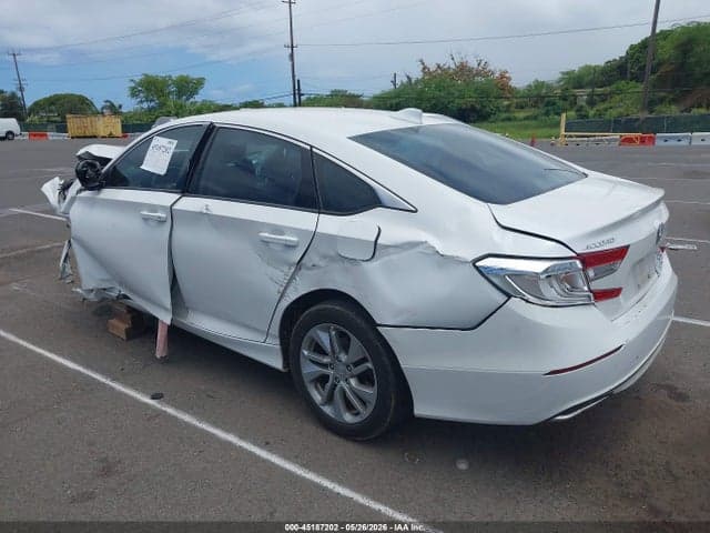2018 HONDA ACCORD LX 3