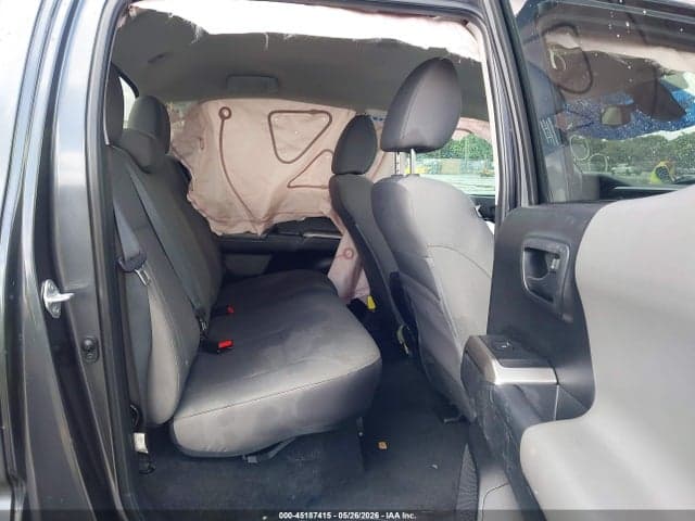 2022 TOYOTA TACOMA SR5 V6 8