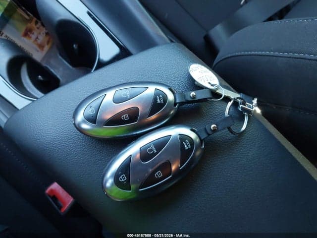 2025 HYUNDAI ELANTRA HYBRID SEL SPORT 12