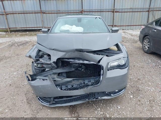 2018 CHRYSLER 300 300S AWD 12