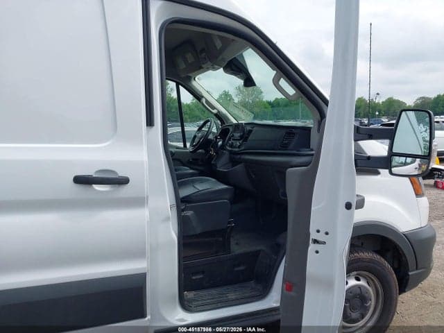 2025 FORD TRANSIT-250 5