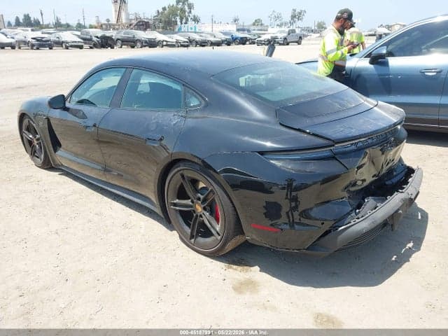 2025 PORSCHE TAYCAN 4S 3