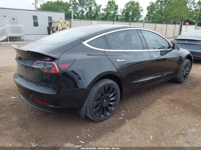 2018 TESLA MODEL 3 LONG RANGE/MID RANGE 4