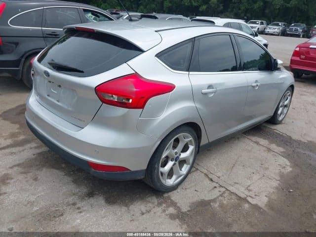 2017 FORD FOCUS TITANIUM 4