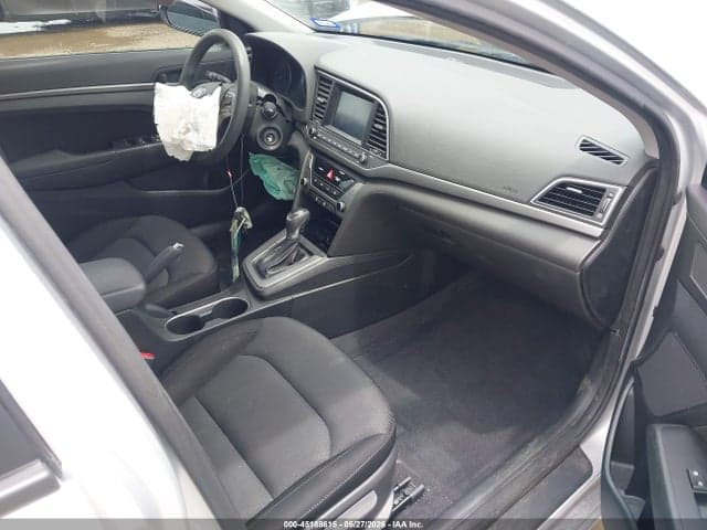 2018 HYUNDAI ELANTRA SEL 5