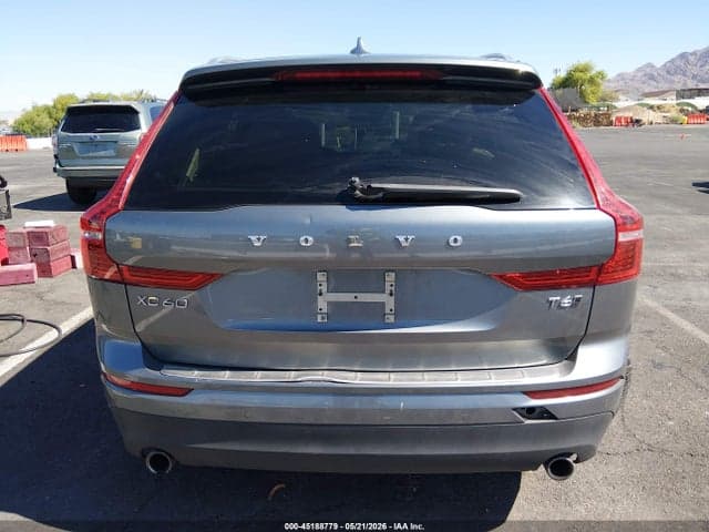2018 VOLVO XC60 T6 MOMENTUM 16