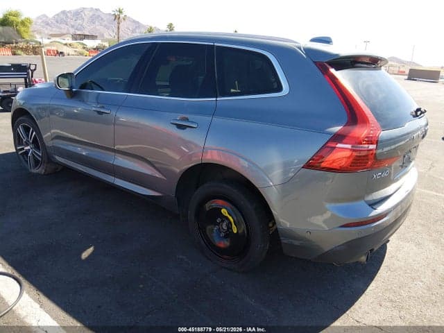 2018 VOLVO XC60 T6 MOMENTUM 3