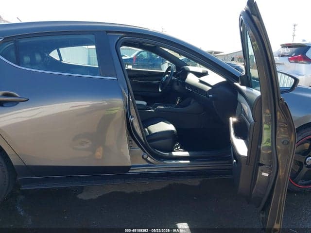 2019 MAZDA MAZDA3 PREFERRED PACKAGE 5