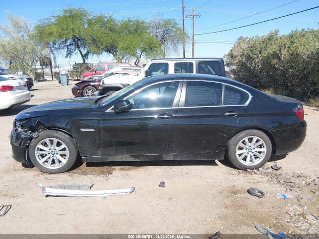 2016 BMW 528I 13