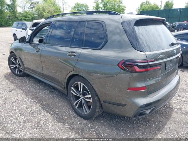 2025 BMW X7 XDRIVE40I 4