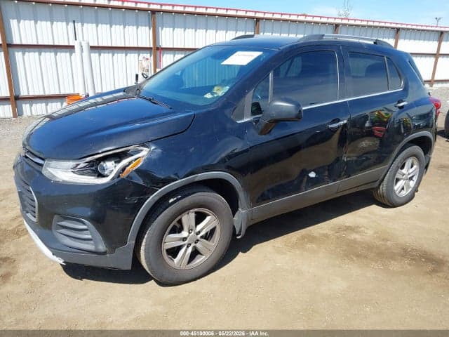 2017 CHEVROLET TRAX LT 2