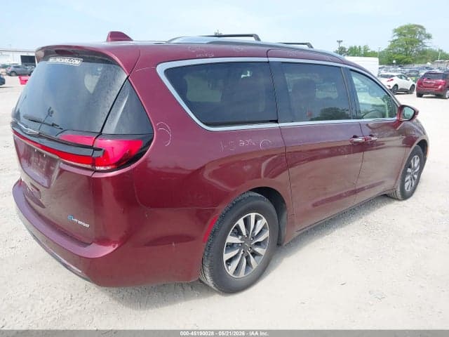 2021 CHRYSLER PACIFICA HYBRID TOURING L 4