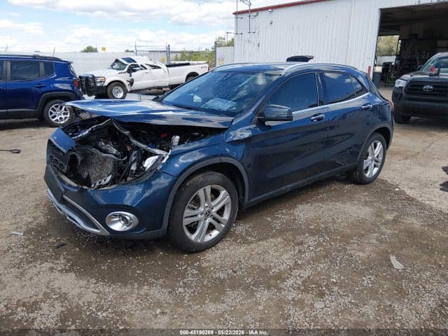 2019 MERCEDES-BENZ GLA 250 2