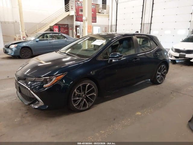 2019 TOYOTA COROLLA XSE 2