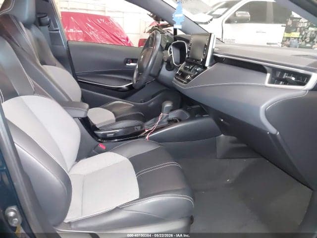 2019 TOYOTA COROLLA XSE 5