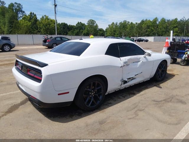 2021 DODGE CHALLENGER GT 4