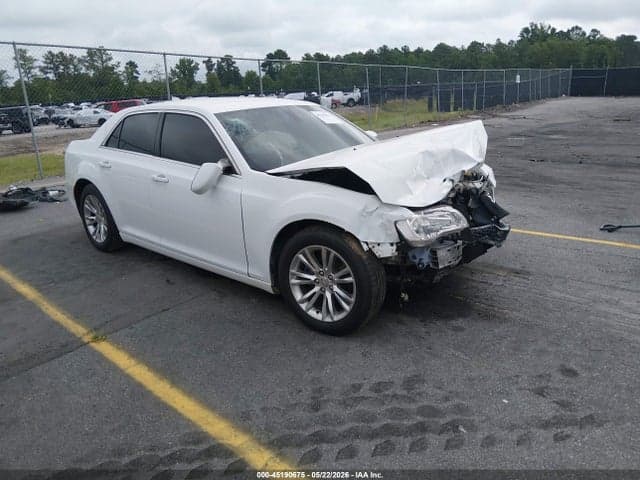 2017 CHRYSLER 300 LIMITED 1