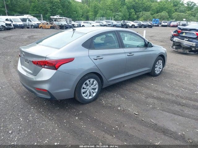 2021 HYUNDAI ACCENT SE 4