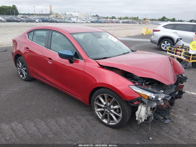 2018 MAZDA MAZDA3 TOURING 1