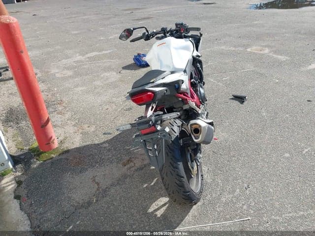2025 HONDA CB750 A 6
