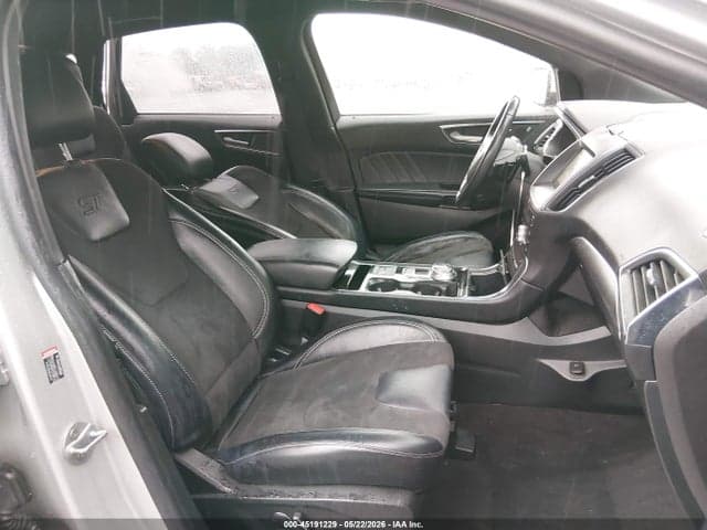 2019 FORD EDGE ST 5